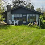 Bo I Vandkanten På Avernakø * Faaborg