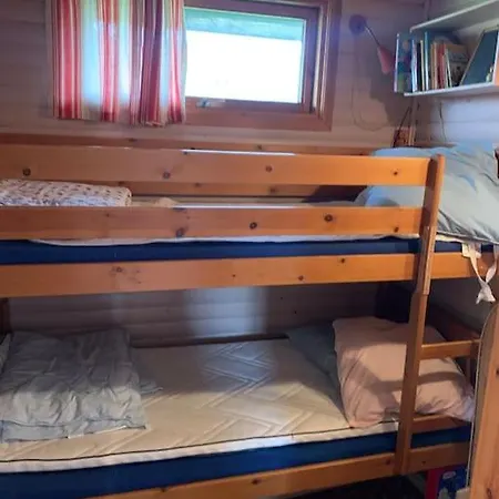 Bo I Vandkanten Pa Avernako Faaborg