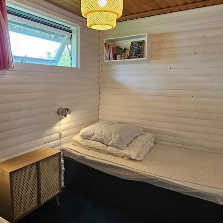 Holiday home Bo I Vandkanten Pa Avernako